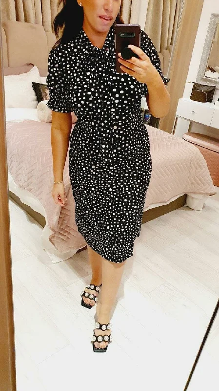 Carneal Polka Dot Puff Sleeve Tie Neck Midi Dress