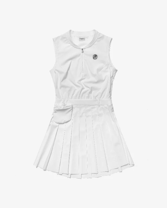 SLEEVELESS PLEATED DRESS