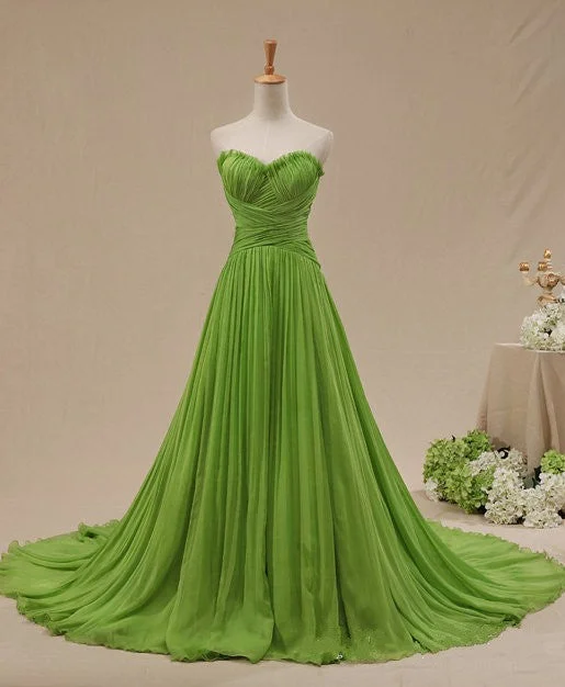 Sweetheart Green Evening Dress