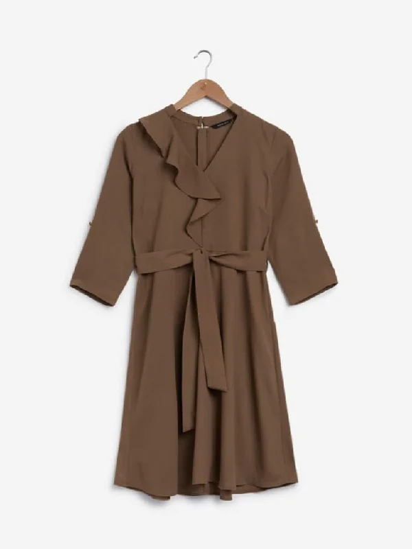 Wardrobe Brown Kiasa Dress With Belt