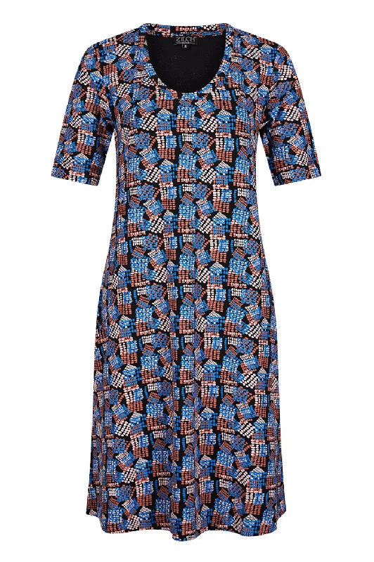 Zilch Pockets Dress in Stamps Black